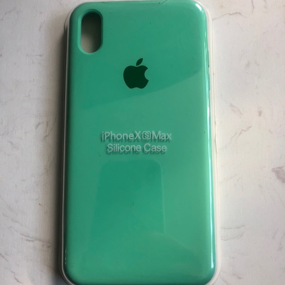 Apple iPhone Xs MAX Soft Silicone Case Cover
